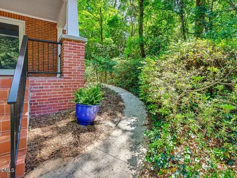 1428 Dixie Trail Raleigh NC 27607