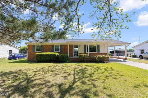 2103 Michael Lane Smithfield NC 27577
