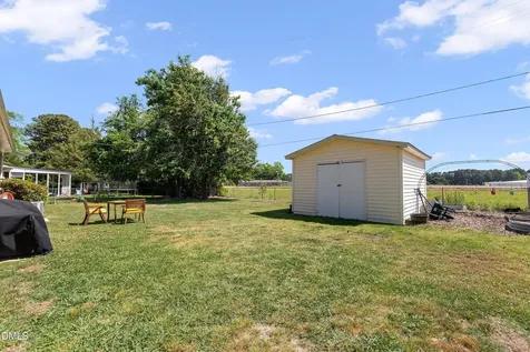 2103 Michael Lane Smithfield NC 27577