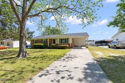 2103 Michael Lane Smithfield NC 27577