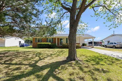 2103 Michael Lane Smithfield NC 27577