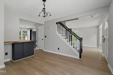 4305 Bartholomew Circle Raleigh NC 27604