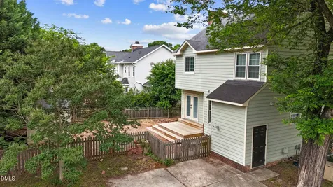 4305 Bartholomew Circle Raleigh NC 27604