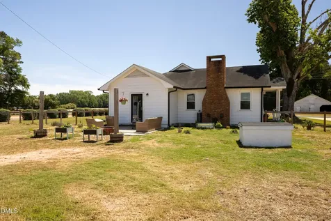 1460 Wrench Road Godwin NC 28344