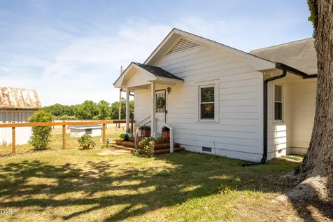 1460 Wrench Road Godwin NC 28344