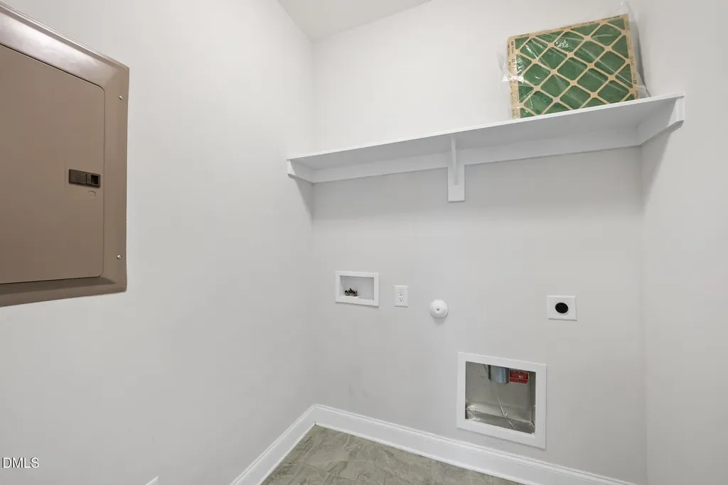 2133 Mills Crest Street Fuquay Varina NC 27526