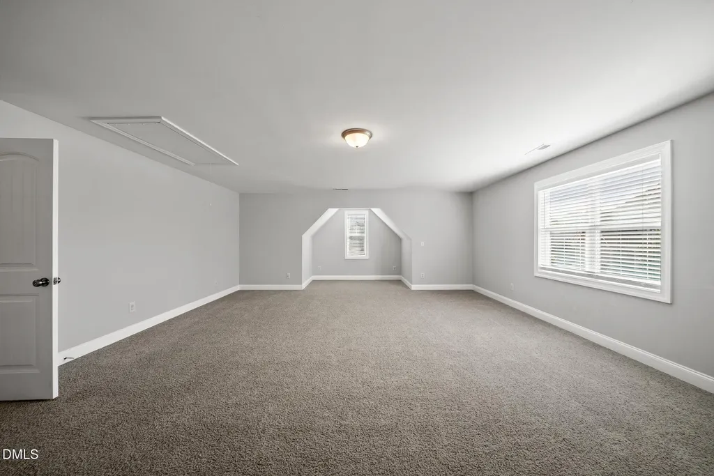 2133 Mills Crest Street Fuquay Varina NC 27526