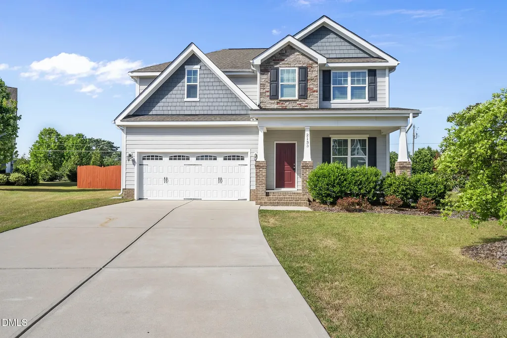 2133 Mills Crest Street Fuquay Varina NC 27526