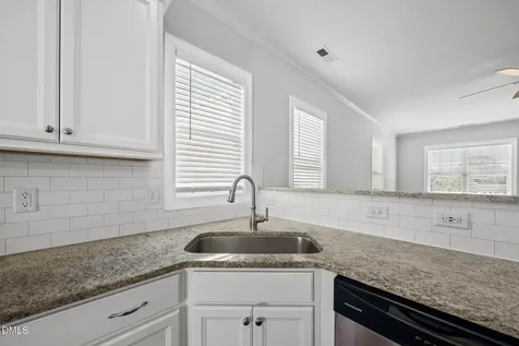 2133 Mills Crest Street Fuquay Varina NC 27526