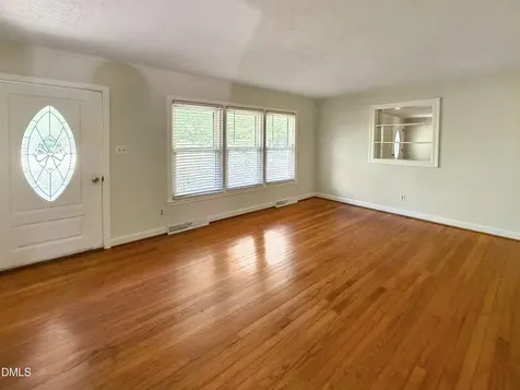 108 W Dogwood Drive Mebane NC 27302