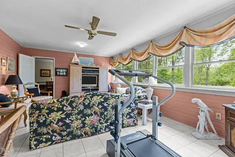 113 Denard Street Oxford NC 27565