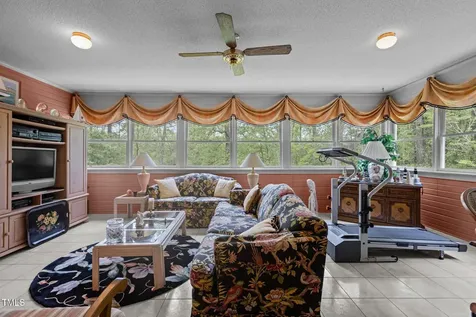 113 Denard Street Oxford NC 27565