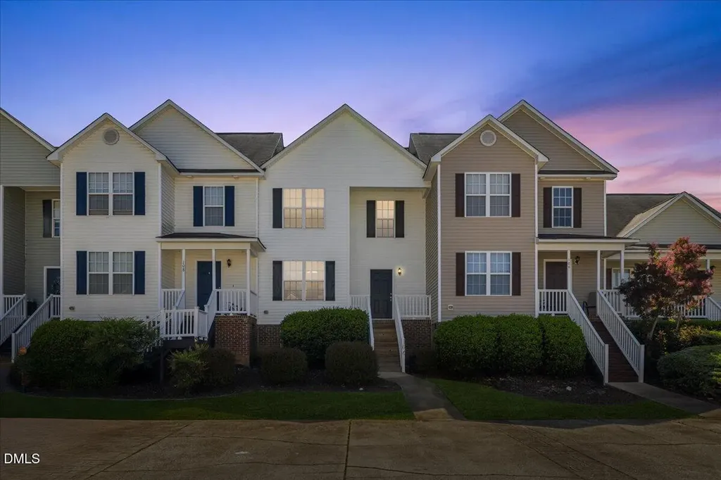 106 Piccadilly Court Clayton NC 27520