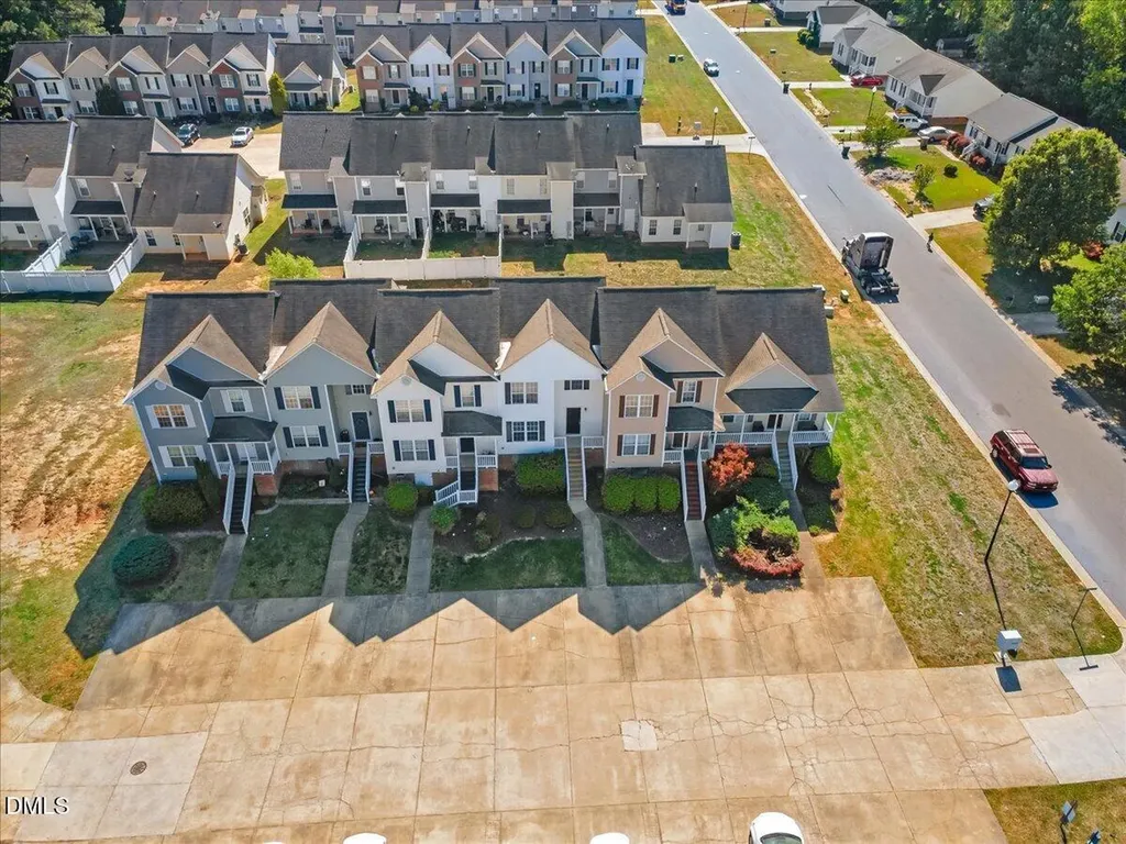 106 Piccadilly Court Clayton NC 27520
