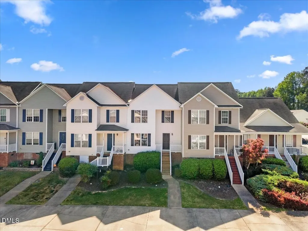 106 Piccadilly Court Clayton NC 27520
