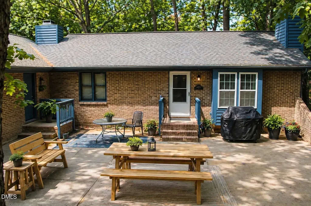 4925 Coral Ridge Raleigh NC 27616