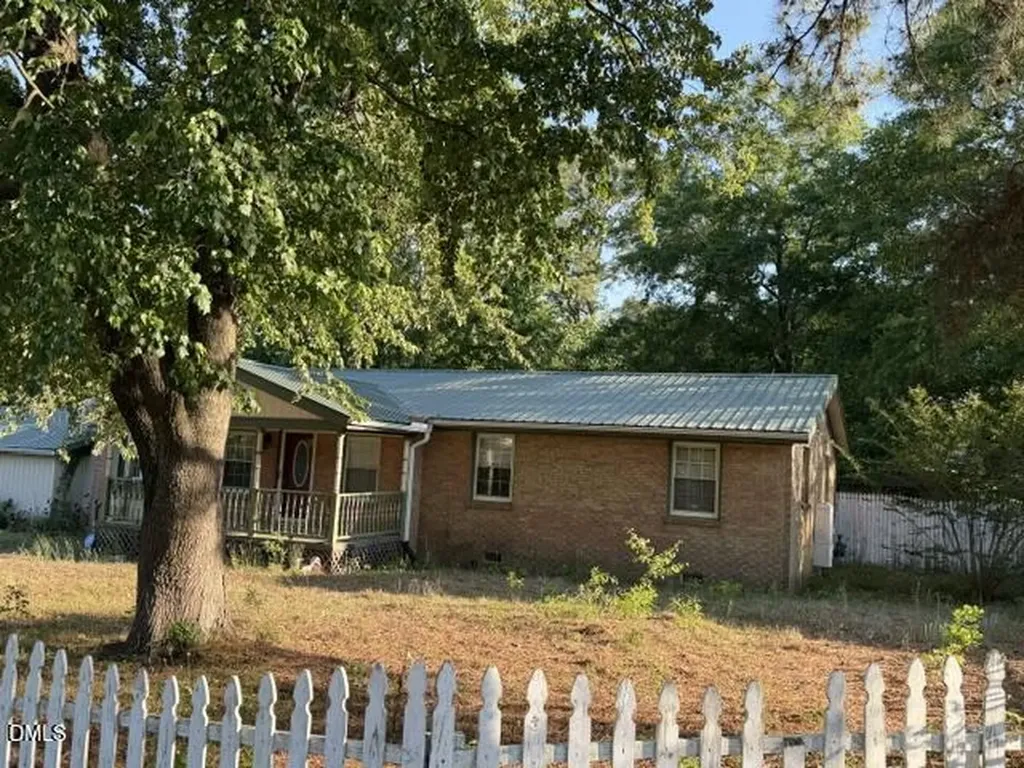 102 Gainey Drive Goldsboro NC 27530