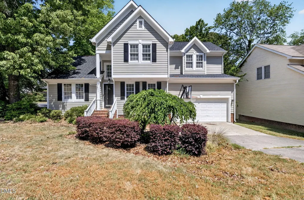 5501 Centipede Trail Raleigh NC 27610