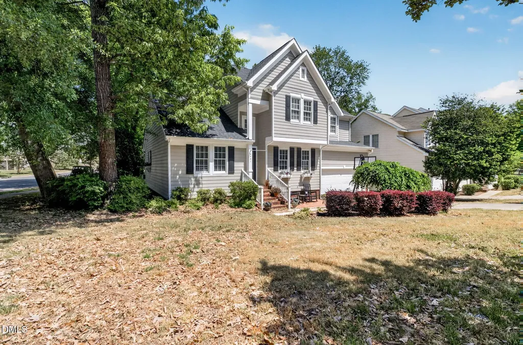 5501 Centipede Trail Raleigh NC 27610