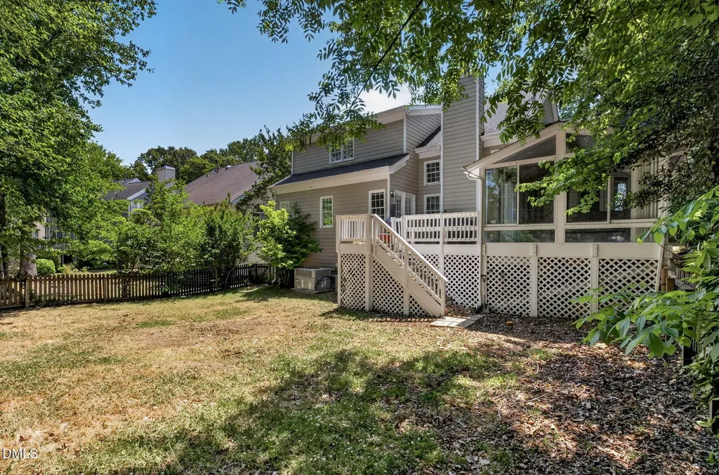 5501 Centipede Trail Raleigh NC 27610