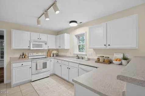 112 Crosswood Drive Durham NC 27703