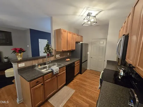 202 Storemont Way Apex NC 27539