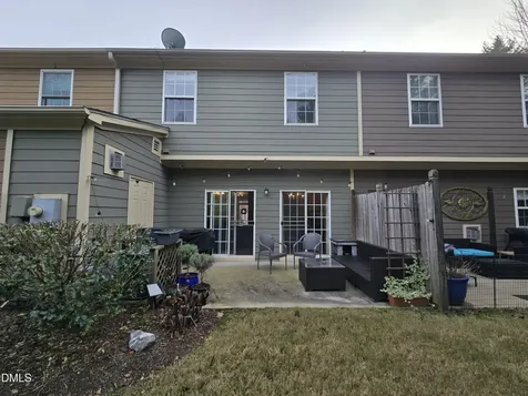 202 Storemont Way Apex NC 27539