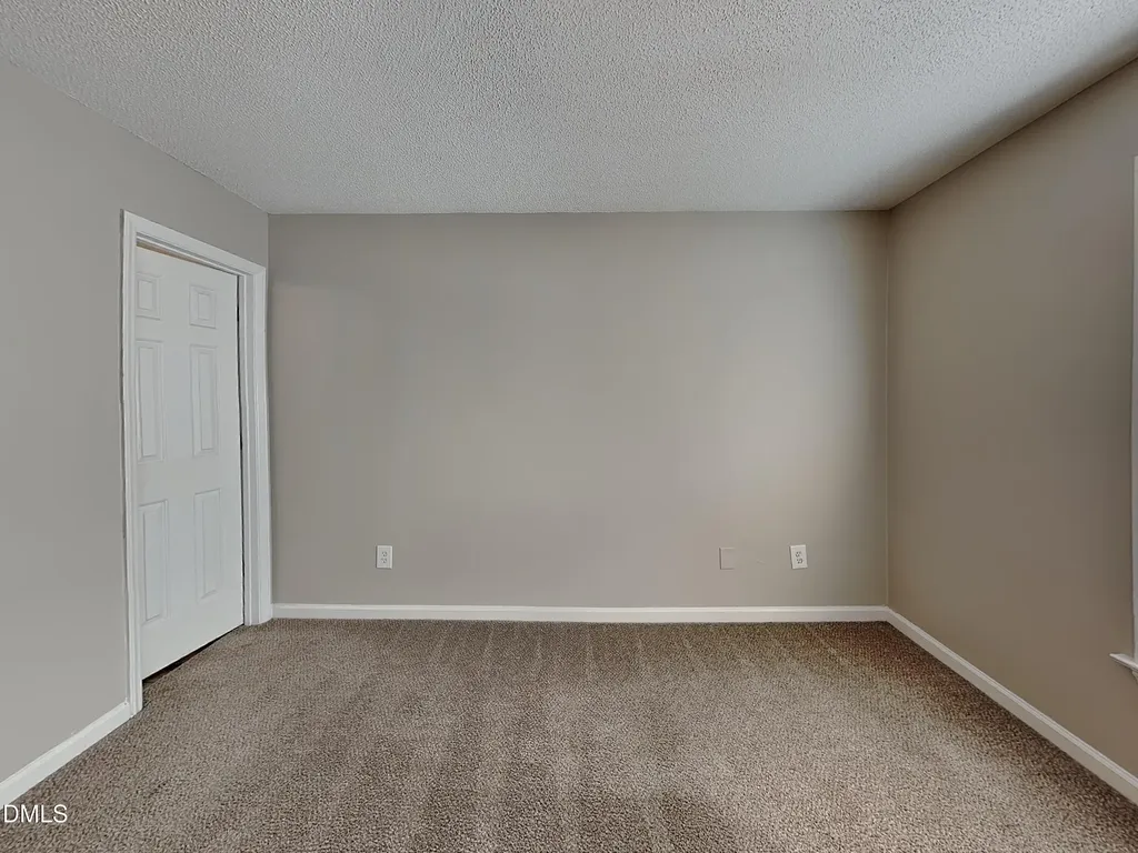 4417 Woodlawn Drive Raleigh NC 27616