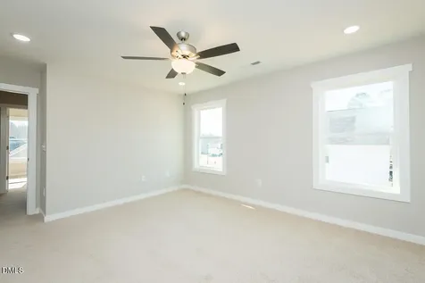 415 E Lee Avenue Yadkinville NC 27055