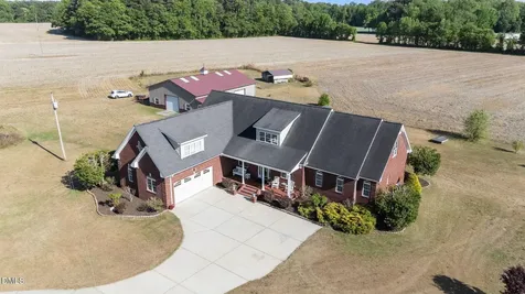 422 Hodge Road Kenly NC 27542