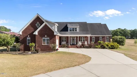 422 Hodge Road Kenly NC 27542