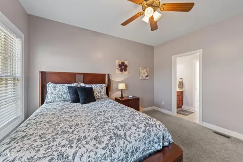 422 Hodge Road Kenly NC 27542