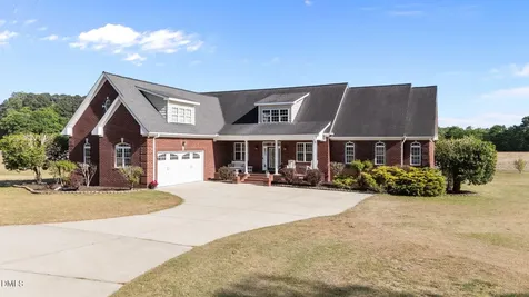 422 Hodge Road Kenly NC 27542
