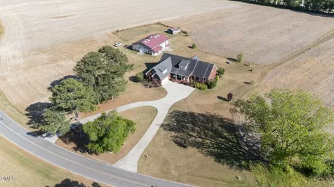 422 Hodge Road Kenly NC 27542