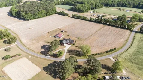 422 Hodge Road Kenly NC 27542