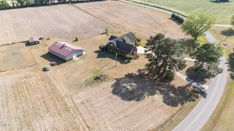 422 Hodge Road Kenly NC 27542