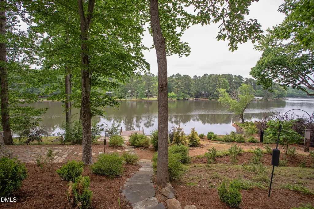 1917 S Lakeshore Drive Chapel Hill NC 27514