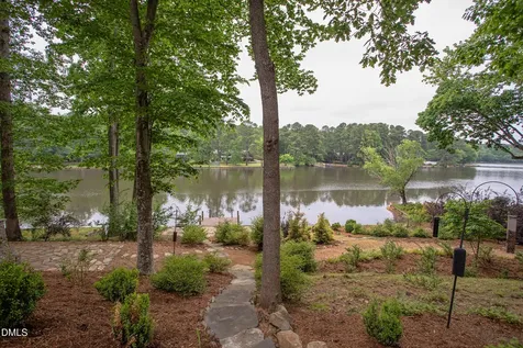 1917 S Lakeshore Drive Chapel Hill NC 27514