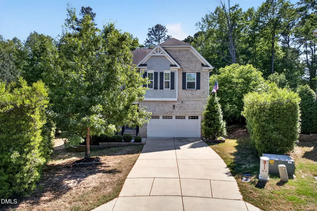 258 Chatsworth Lane Clayton NC 27527