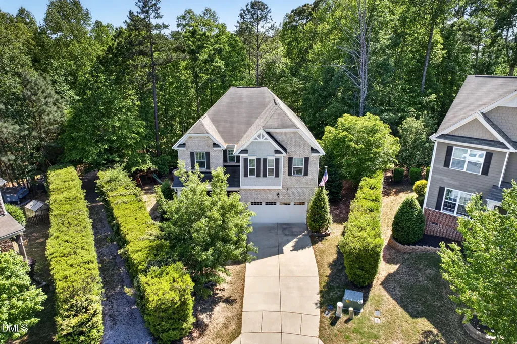 258 Chatsworth Lane Clayton NC 27527