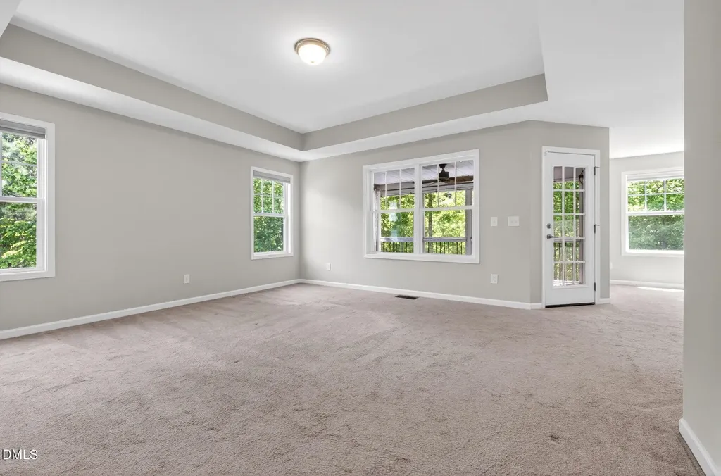 258 Chatsworth Lane Clayton NC 27527