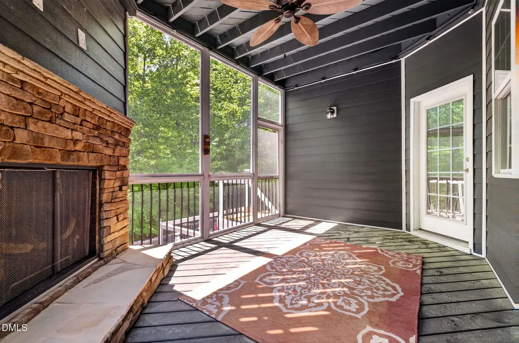 258 Chatsworth Lane Clayton NC 27527