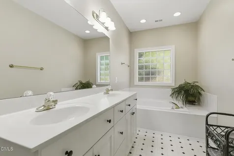 1224 Secotan Place Fuquay Varina NC 27526