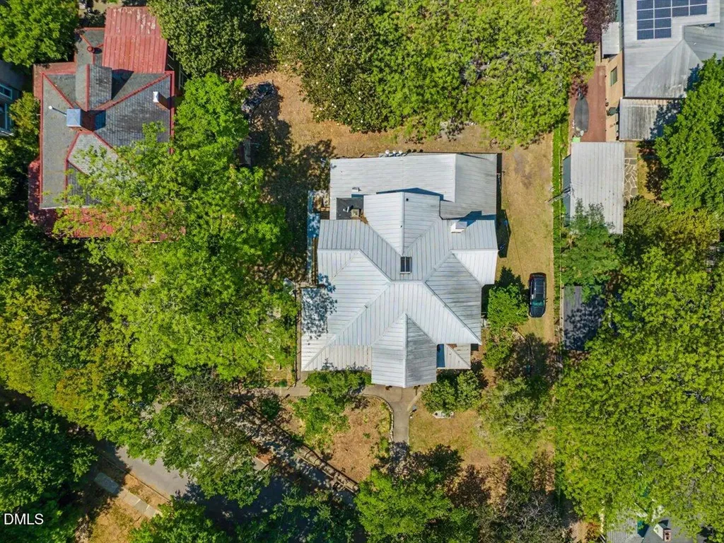 215 Hillcrest Road Raleigh NC 27605