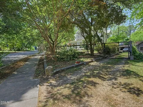 215 Hillcrest Road Raleigh NC 27605