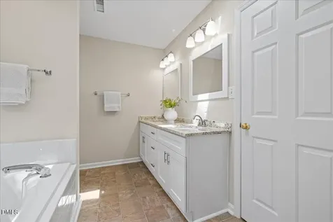 9529 Bells Valley Drive Raleigh NC 27617
