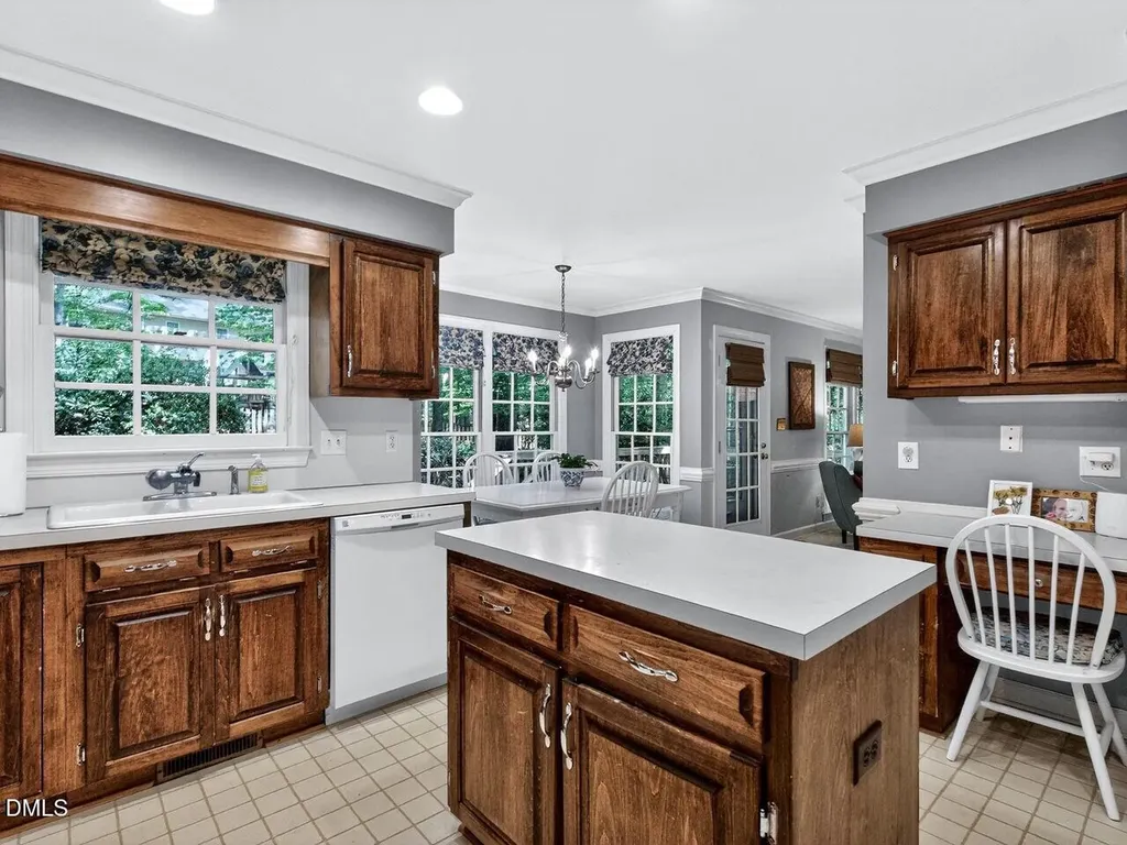 8308 Seagate Drive Raleigh NC 27615
