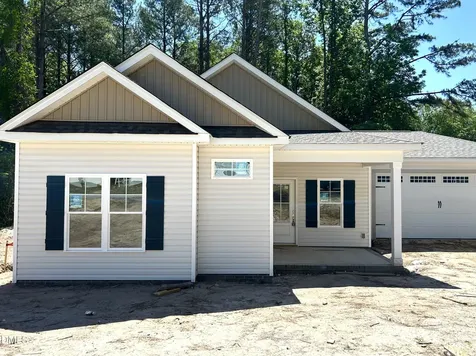 1749 Walnut Run Drive Deep Run NC 28525