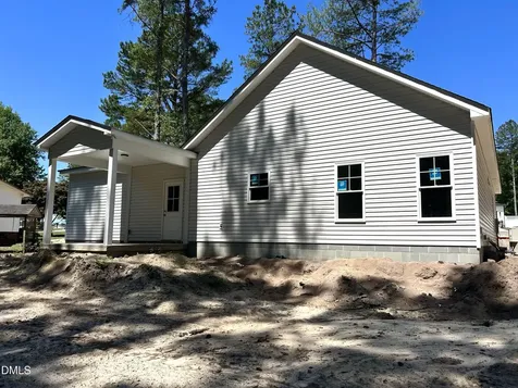 1749 Walnut Run Drive Deep Run NC 28525