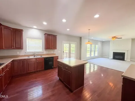 5073 Stonewood Pines Drive Knightdale NC 27545